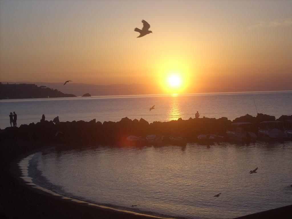 B&B Il Muro Vecchio Giardini Naxos Ngoại thất bức ảnh