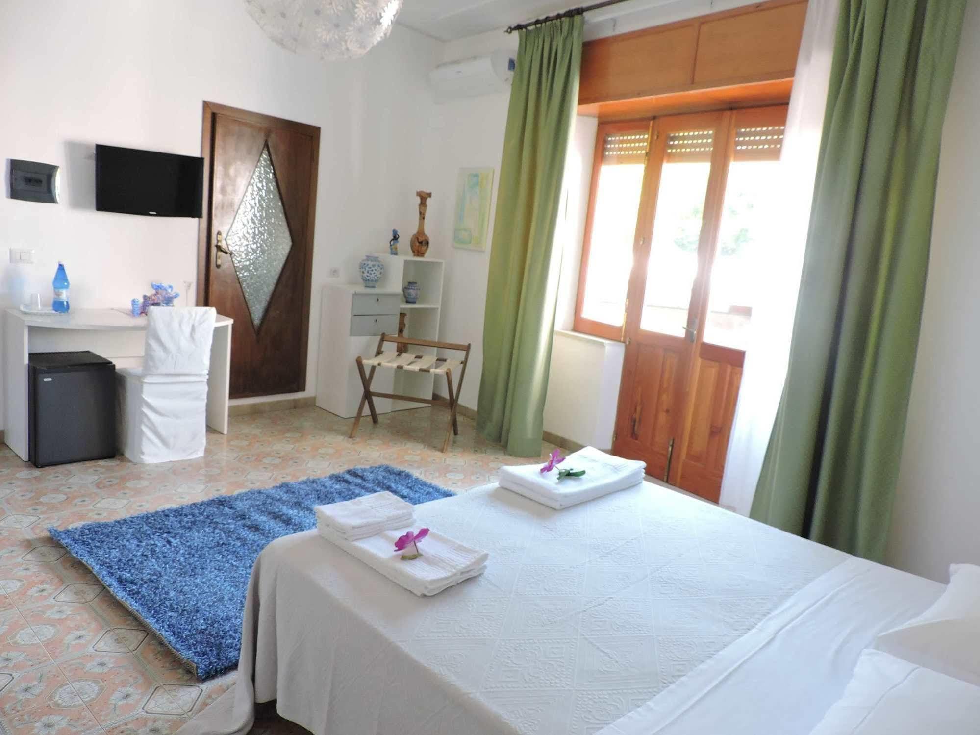 B&B Il Muro Vecchio Giardini Naxos Ngoại thất bức ảnh
