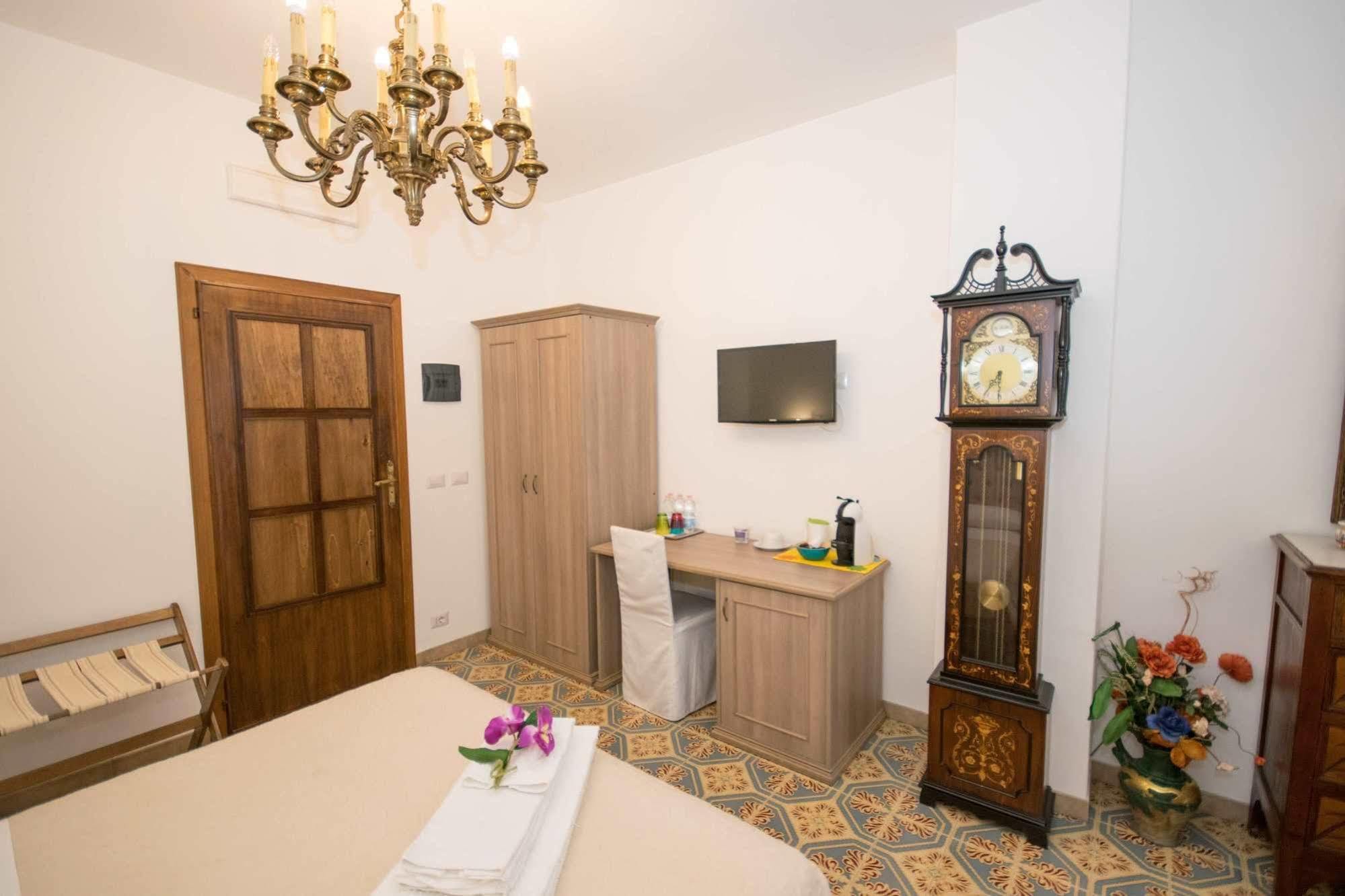 B&B Il Muro Vecchio Giardini Naxos Ngoại thất bức ảnh